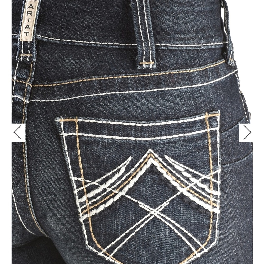 Ariat R*E*A*L Denim woman’s 30reg boot cut jeans